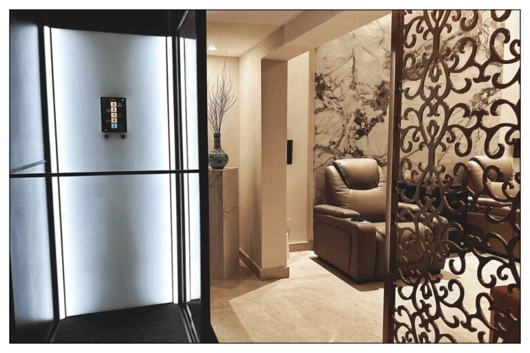 Home Lift Luxorious